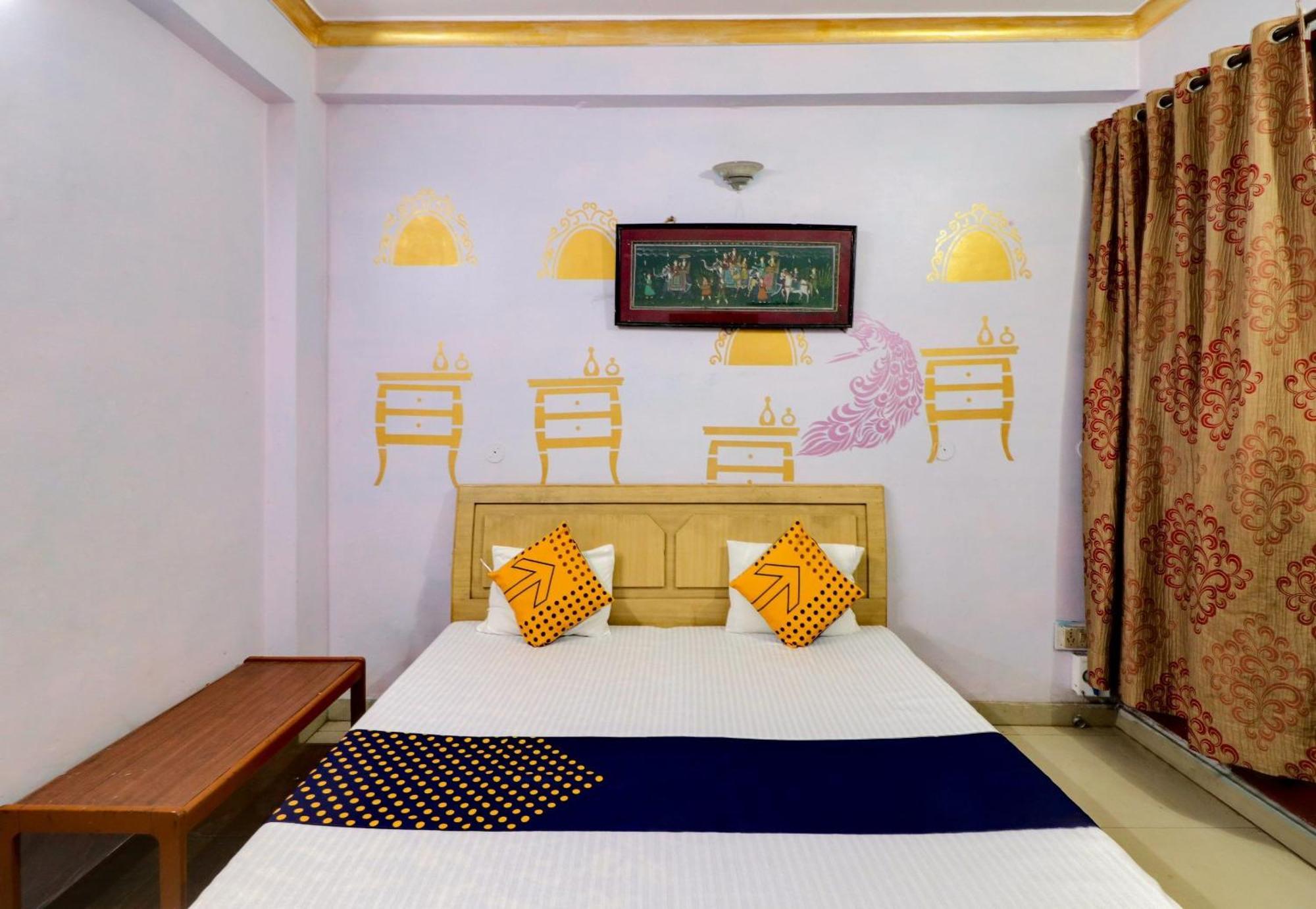 J C Guest House Hasanganj Екстер'єр фото