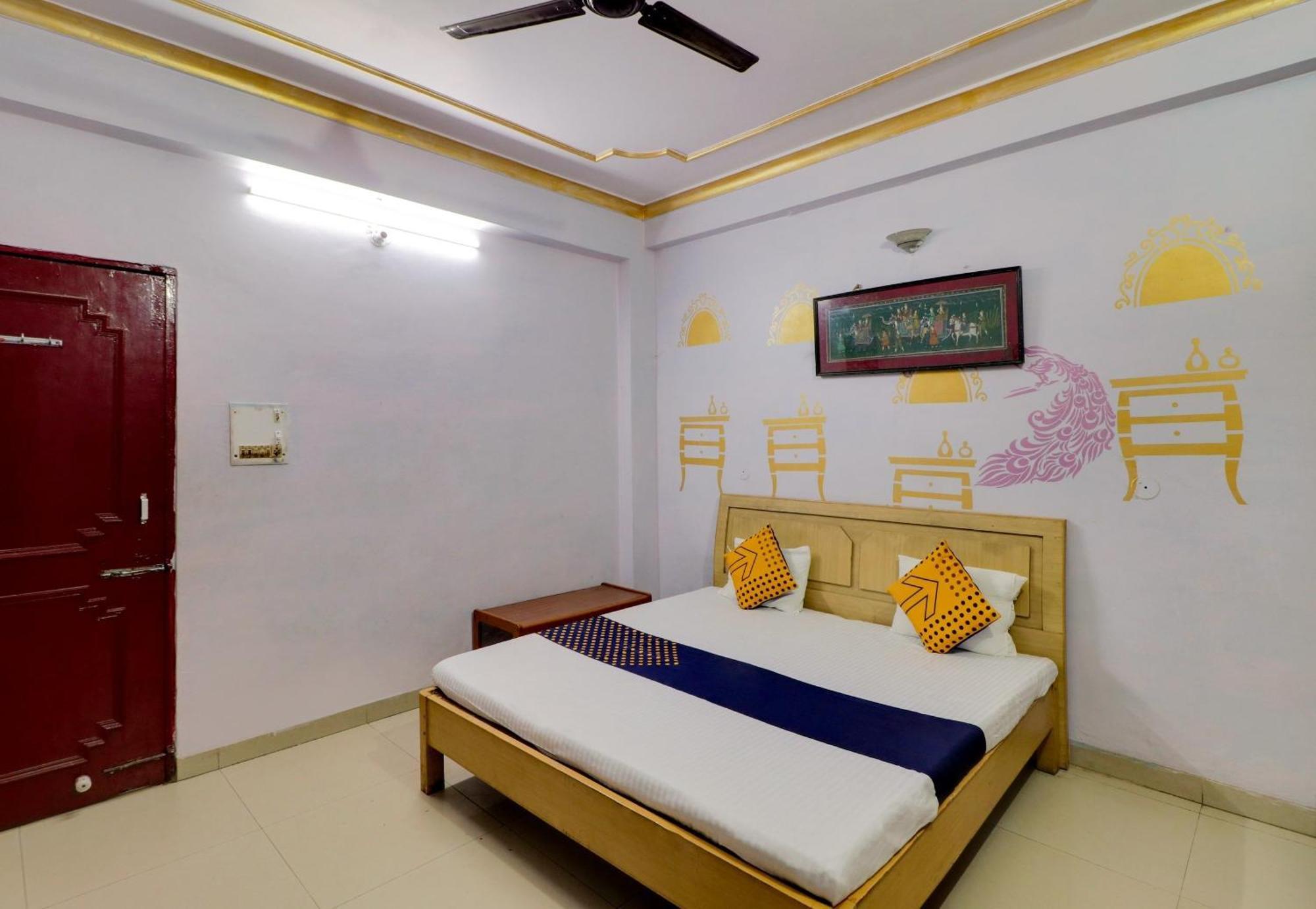 J C Guest House Hasanganj Екстер'єр фото